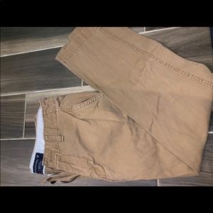 Men’s American Eagle khakis